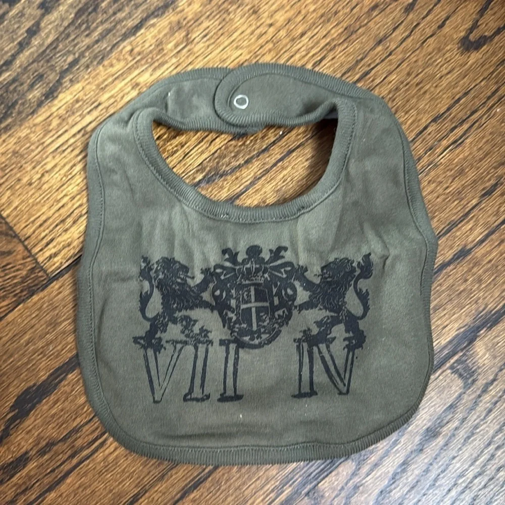 NIB Juicy Couture Boys Bib Set